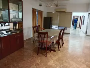 very good looking fully furnish 4 Bed room apt available in Gulshan 2