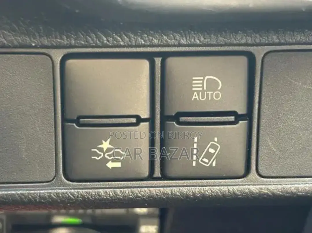 Toyota Fielder WXB PUSH MICA BLUE 2020