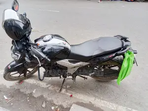 TVS Apache RTR 160 4V 2022 Black