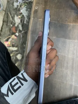Vivo Y03t 128 GB Silver