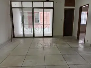 গুলশান ২-এ ৩০০০ বর্গফুটের অফিস স্পেস ভাড়ার জন্য উপলব্ধ