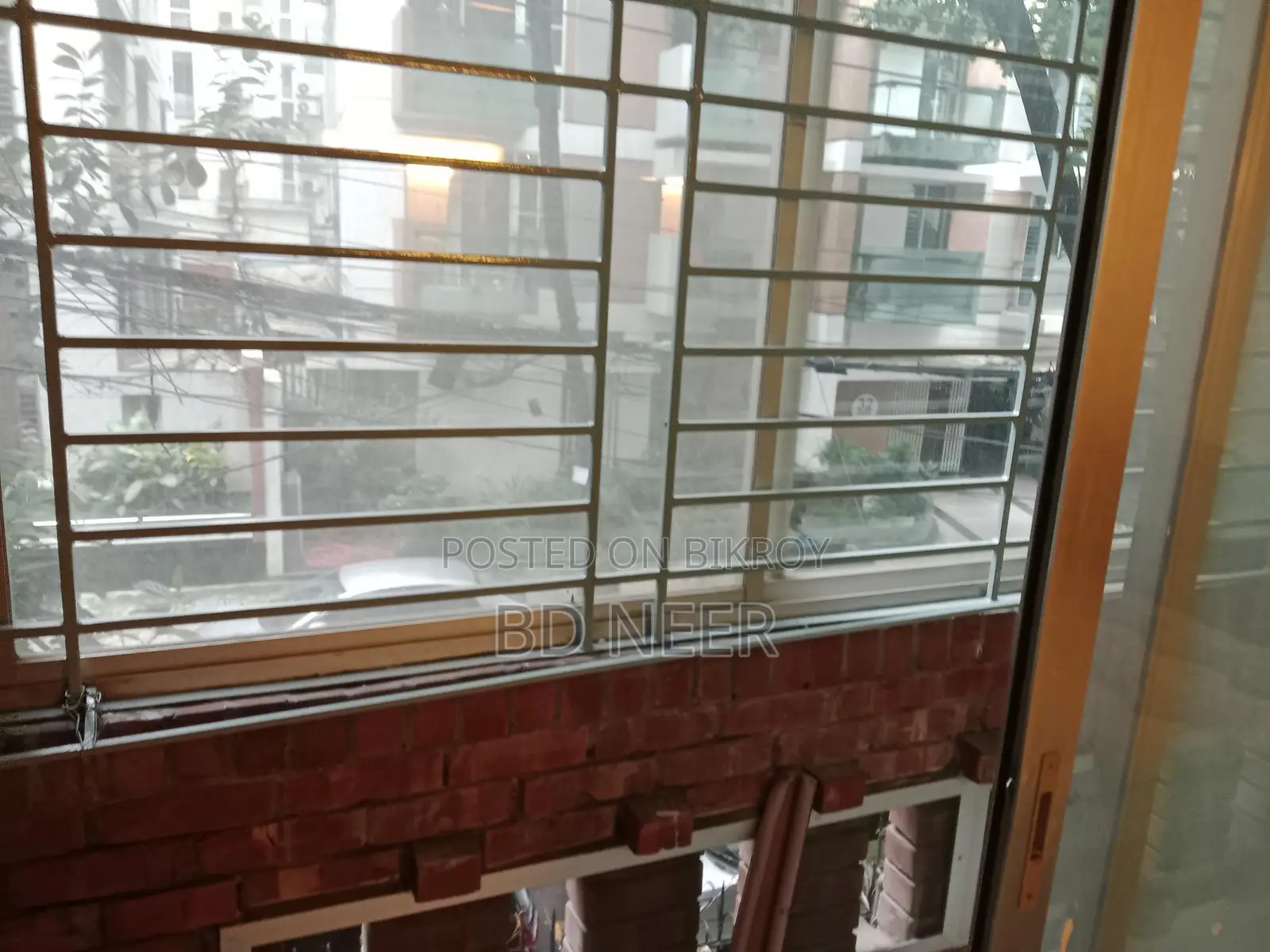 Duplex semi furnish 4 Bed room apt rent in banani North