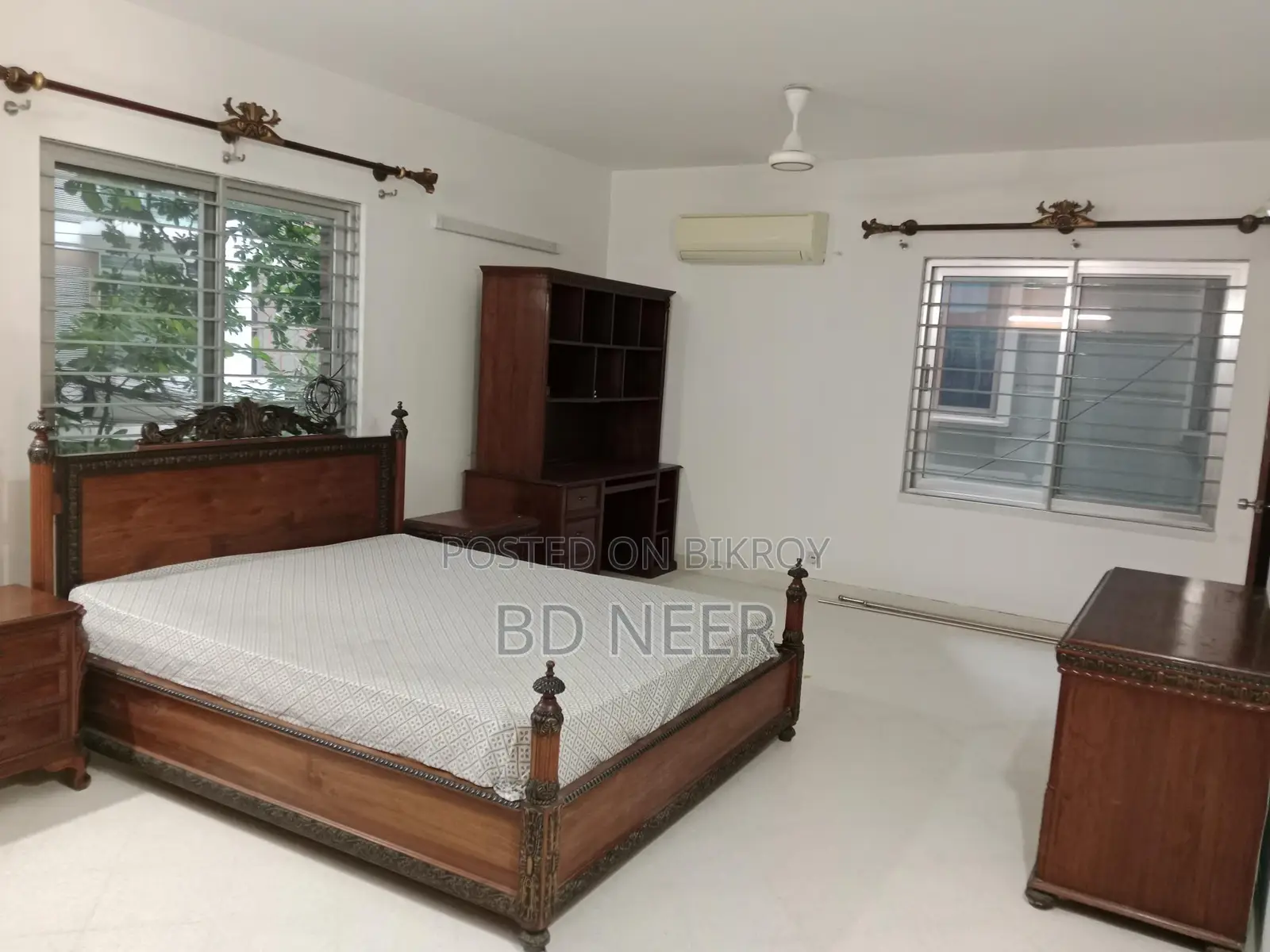 Duplex semi furnish 4 Bed room apt rent in banani North