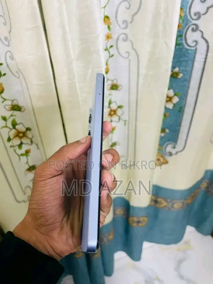 Realme Note 60 4+4 128 (Used)