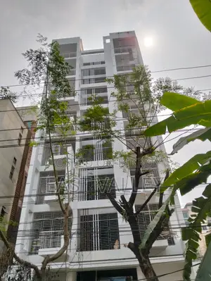বসুন্ধরা আর/এ, ঢাকা-১২২৯ এ ১৫০০ বর্গফুটের ফ্ল্যাট বিক্রয় হবে (প্রায় প্রস্তুত)