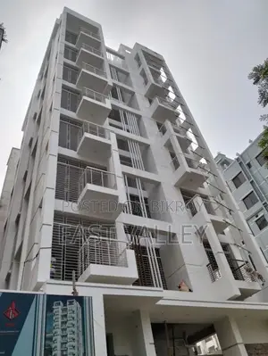 বসুন্ধরা আর/এ, ঢাকা-১২২৯ এ ১৫০০ বর্গফুটের ফ্ল্যাট বিক্রয় হবে (প্রায় প্রস্তুত)