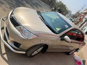 Toyota Axio G LUXEL PUSH 2014