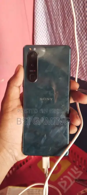 Sony Xperia 5 II (Used)