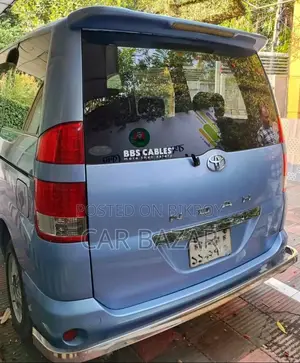 Toyota Noah S GRADE SKY BLUE 2003