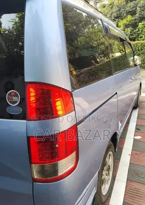 Toyota Noah S GRADE SKY BLUE 2003