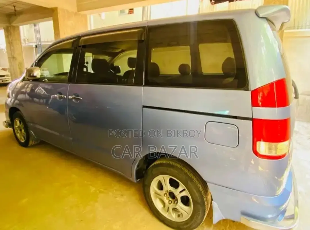 Toyota Noah S GRADE SKY BLUE 2003