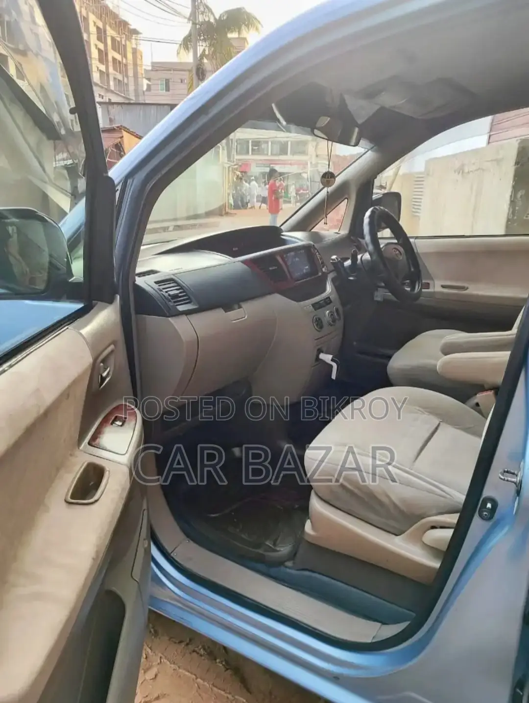 Toyota Noah S GRADE SKY BLUE 2003