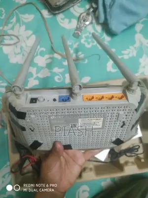 Tp-link (Wireless Router)