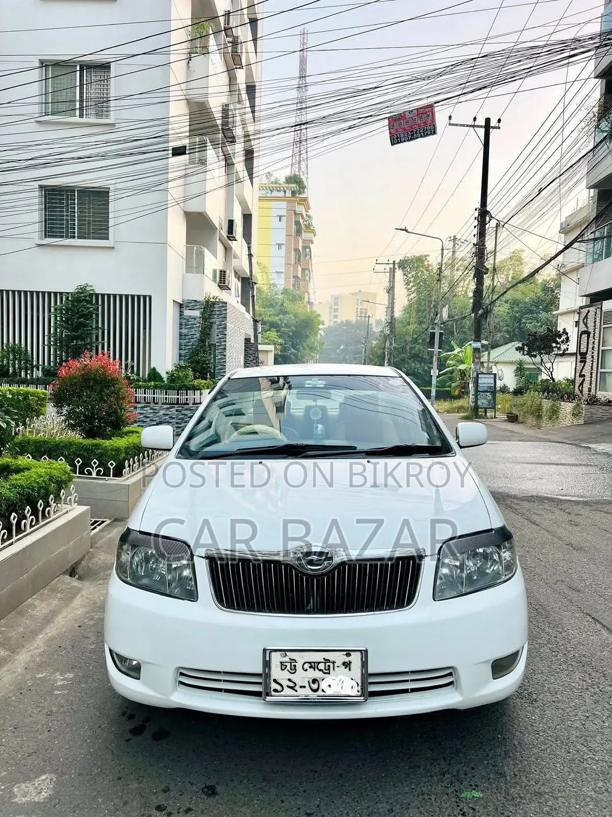 Toyota Corolla Sedan 2004 White