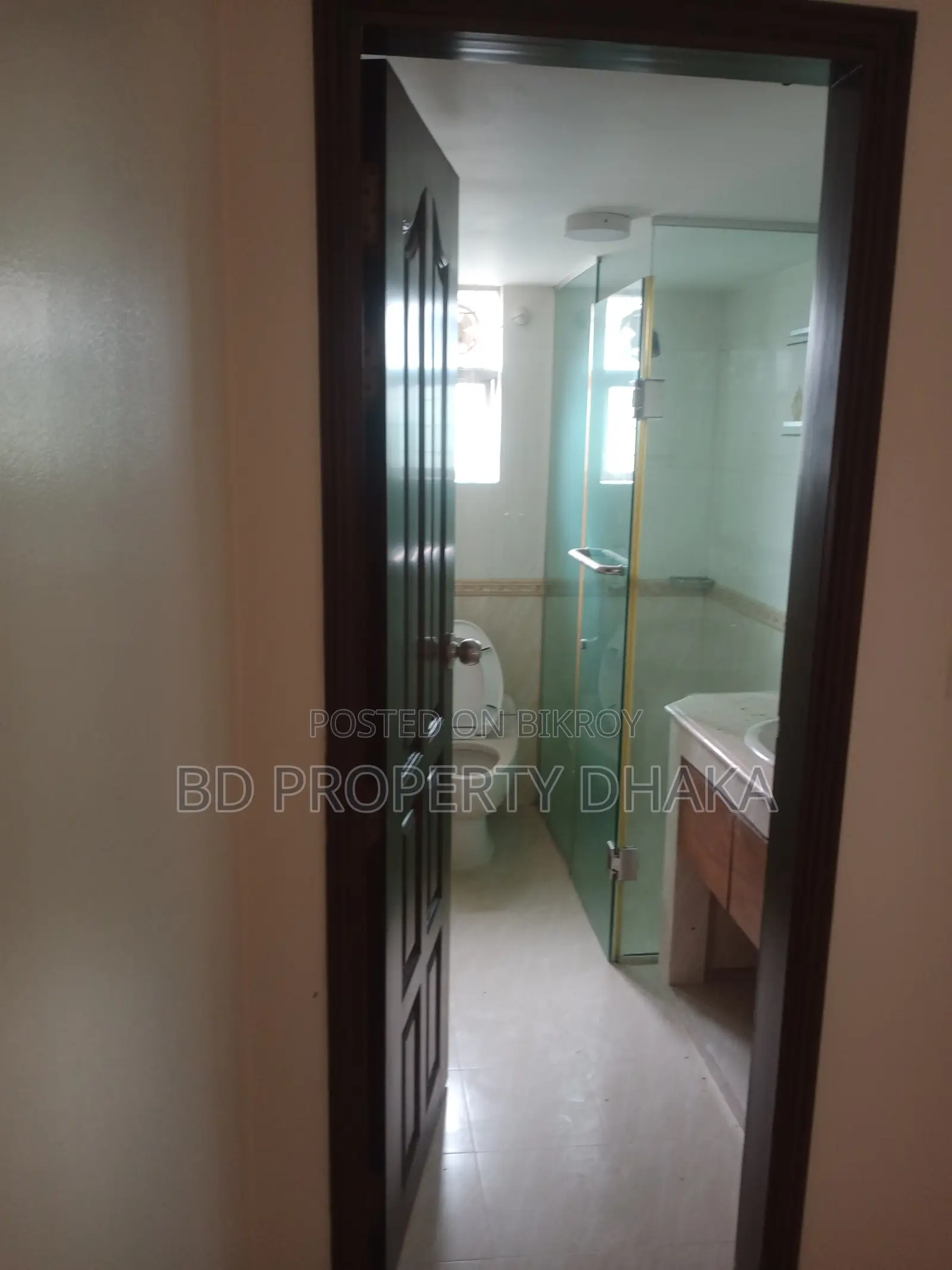 Luxurious 4Bed flat for rent in Banani