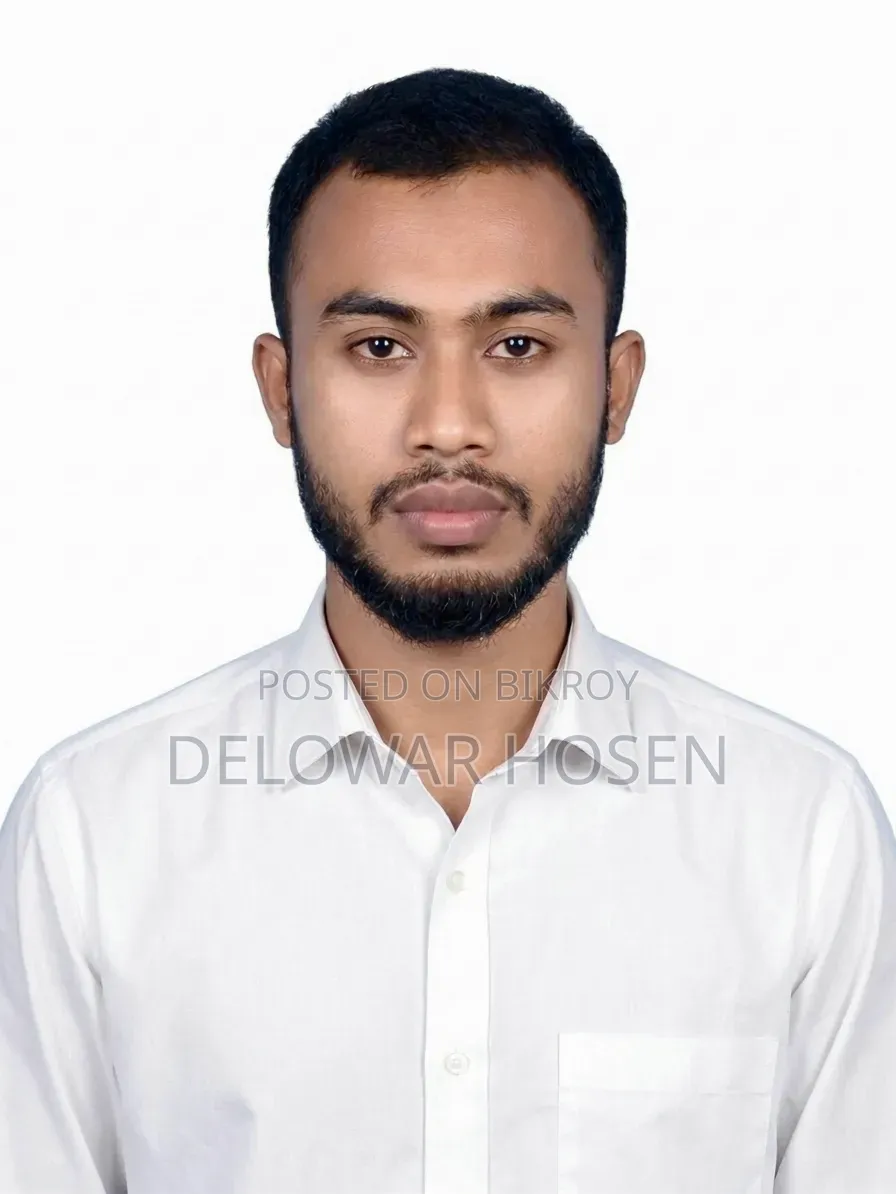 ল্যাপটপ সেলস এবং ডিজিটাল মার্কেটিং বিশেষজ্ঞ