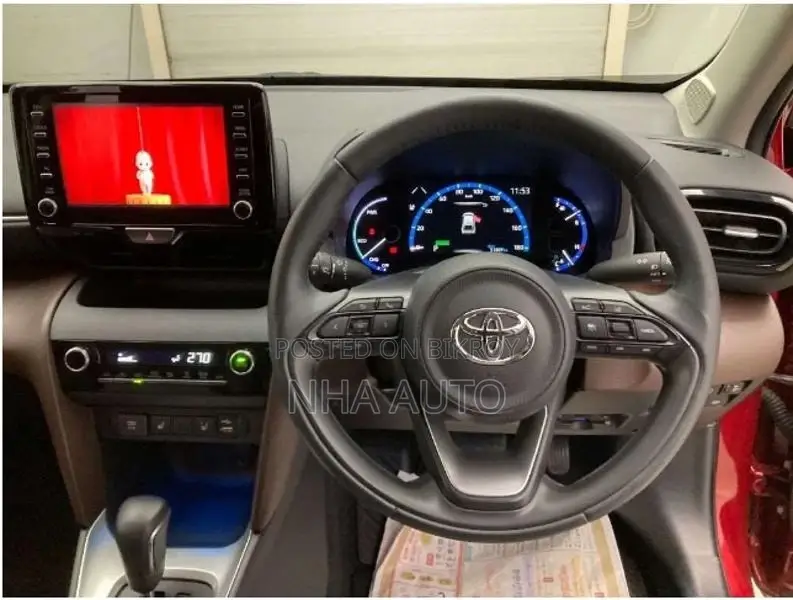 Toyota Yaris Cross HYBRID Z LEATHER PKG 2021