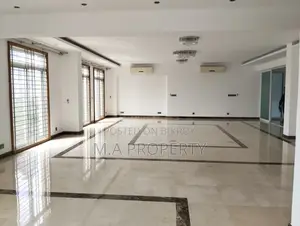 Rent 5-Bedroom Apartment, 7000sqft, 2-Carpark, 7th Floor, Gulshan