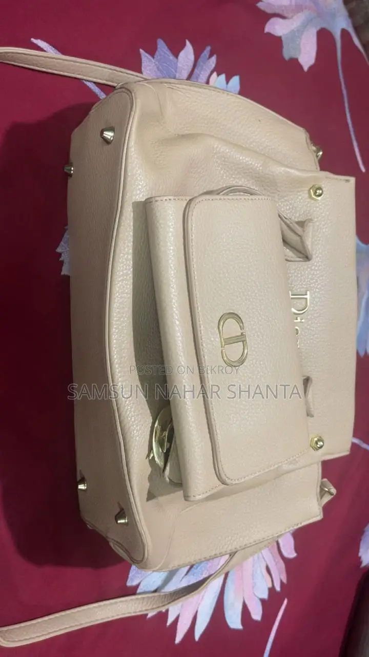 Stylish Ladies Handbag With Wallet Set (Cream Color) – Used Like New