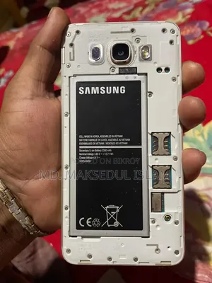 Samsung Galaxy J7 32 GB Gold