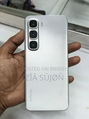 Infinix Hot 60 Pro+ 128 GB Silver