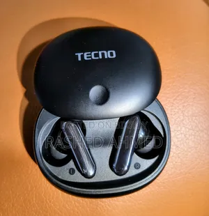 Original Tecno True 1 Air Earbuds for sale (Used)