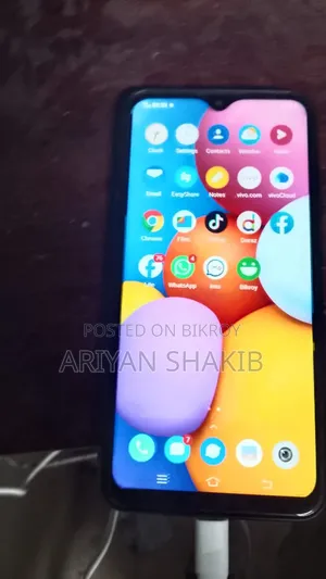 Vivo Y1s 32 GB Red