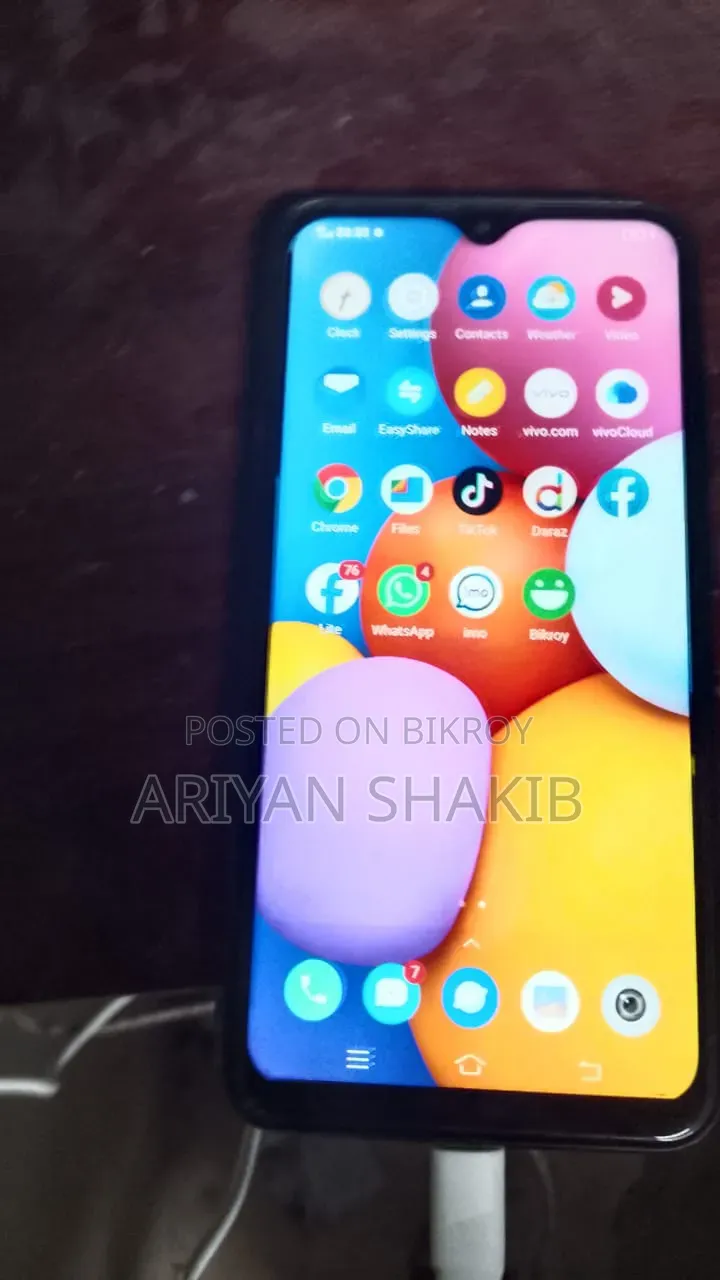 Vivo Y1s 32 GB Red