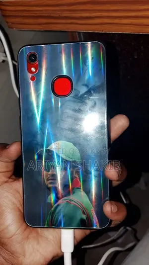 Vivo Y1s 32 GB Red