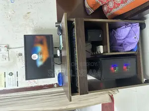 Desktop Computer Dell 8GB Intel Core I5 HDD+SSD 500GB