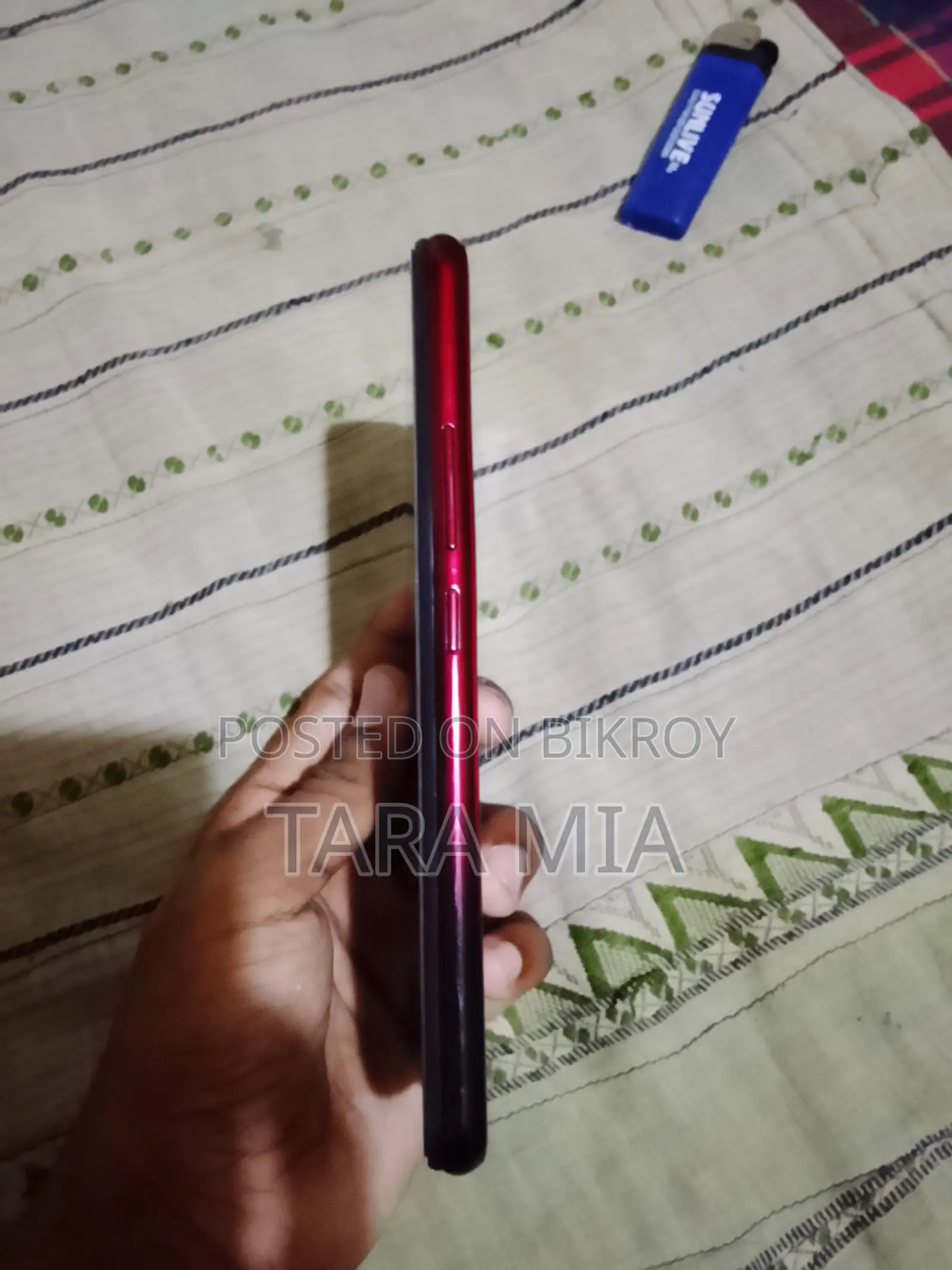 Vivo Y17 256 GB Red