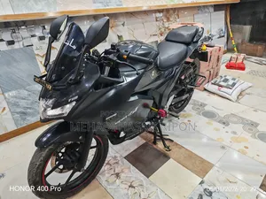 Suzuki Gixxer SF FI 2022 Gray