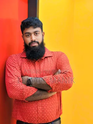 ক্যামেরা সংক্রান্ত যেকোনো কাজ আমি করতে পারব