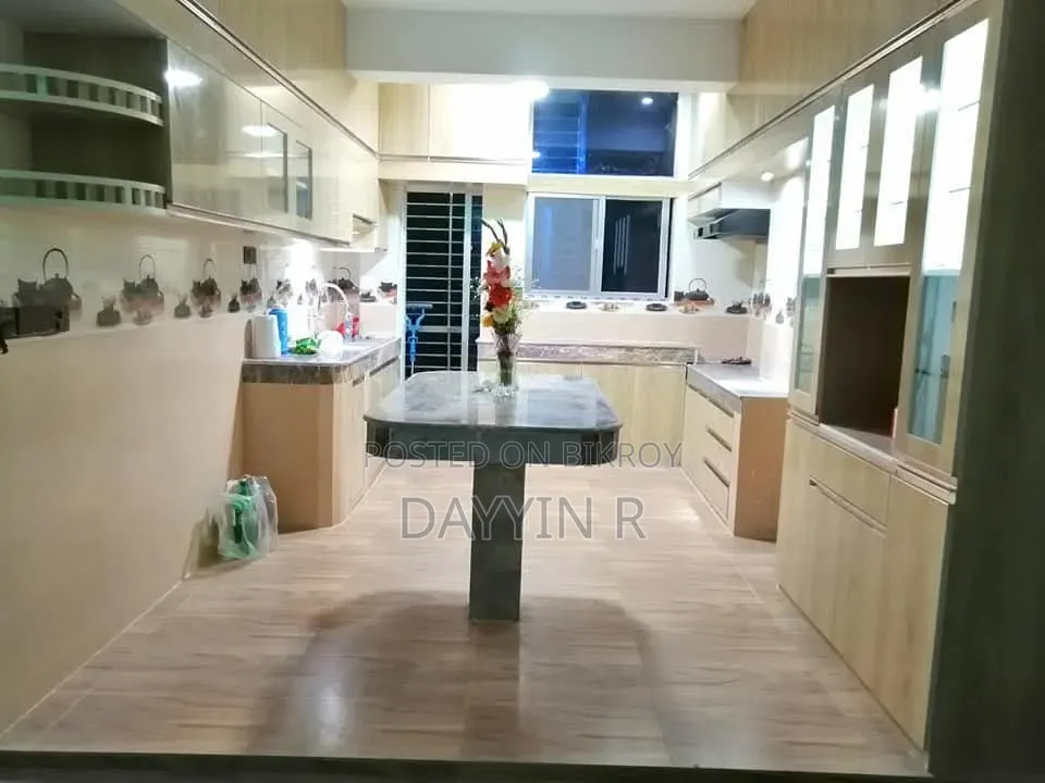 Furnished 3bdrm Apartment in Dhanmondi for Sale