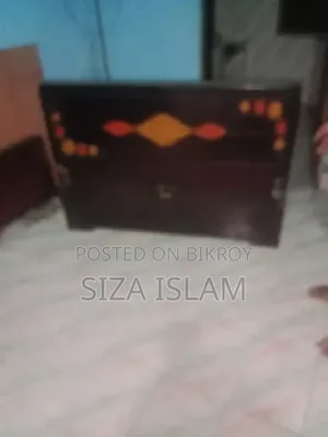 চৌকি বিক্রি হবে