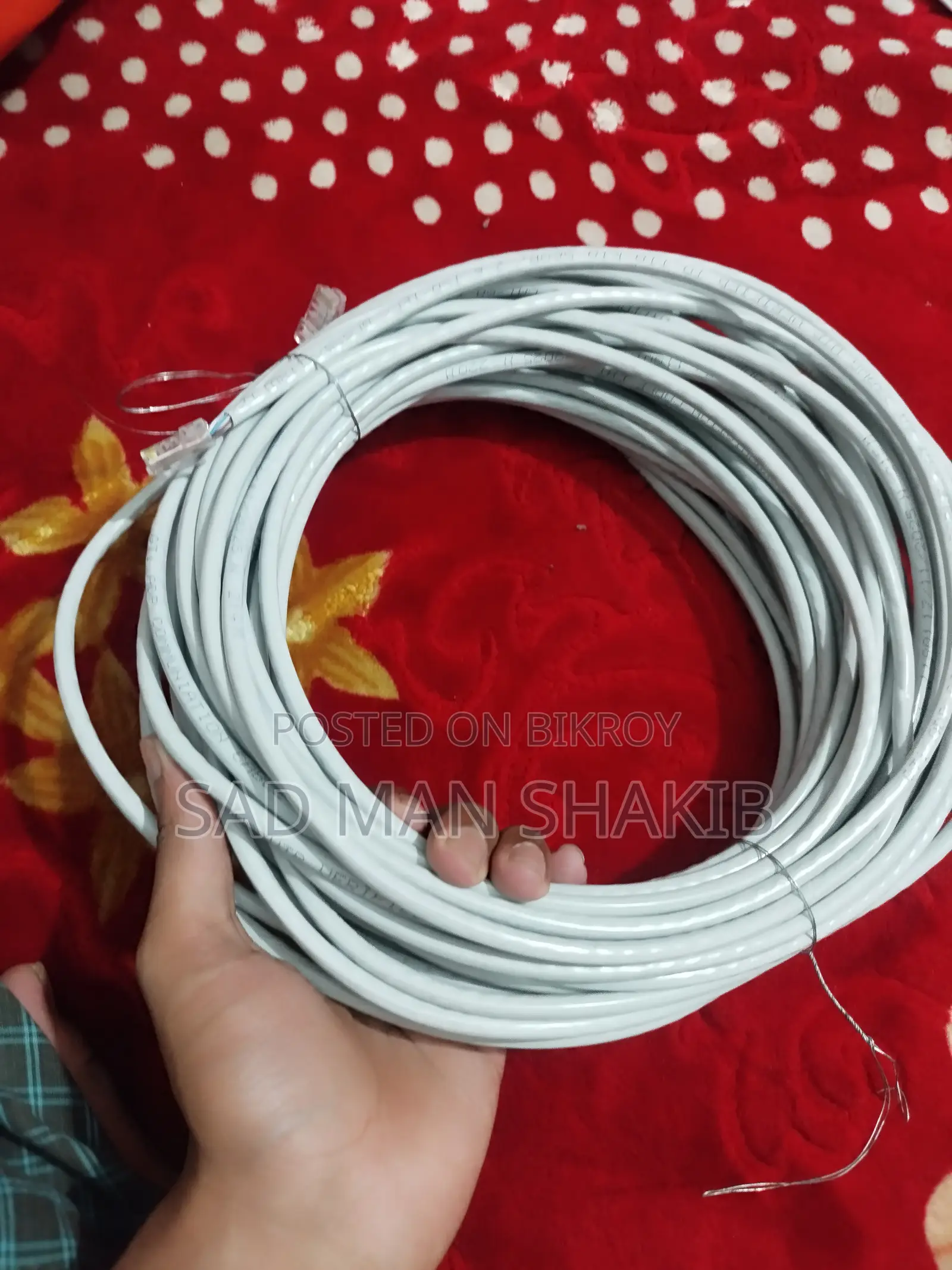 রাউটার Netis ৩/৪ দিন ব্যবহৃত, তারসহ ৪০ গজ