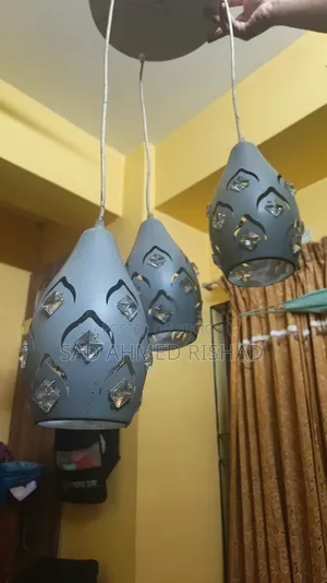 Urgent Sale: Stylish Hanging Pendant Light Set (3 Pieces)
