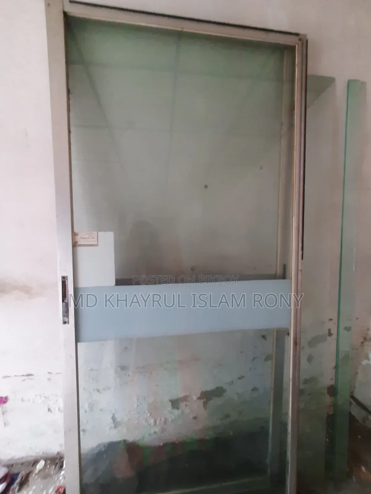 Thai Glass