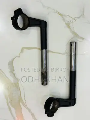 R15 M ইন্দো (হ্যান্ডেল বার)