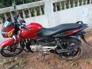 Bajaj Pulsar 150 2014 Red