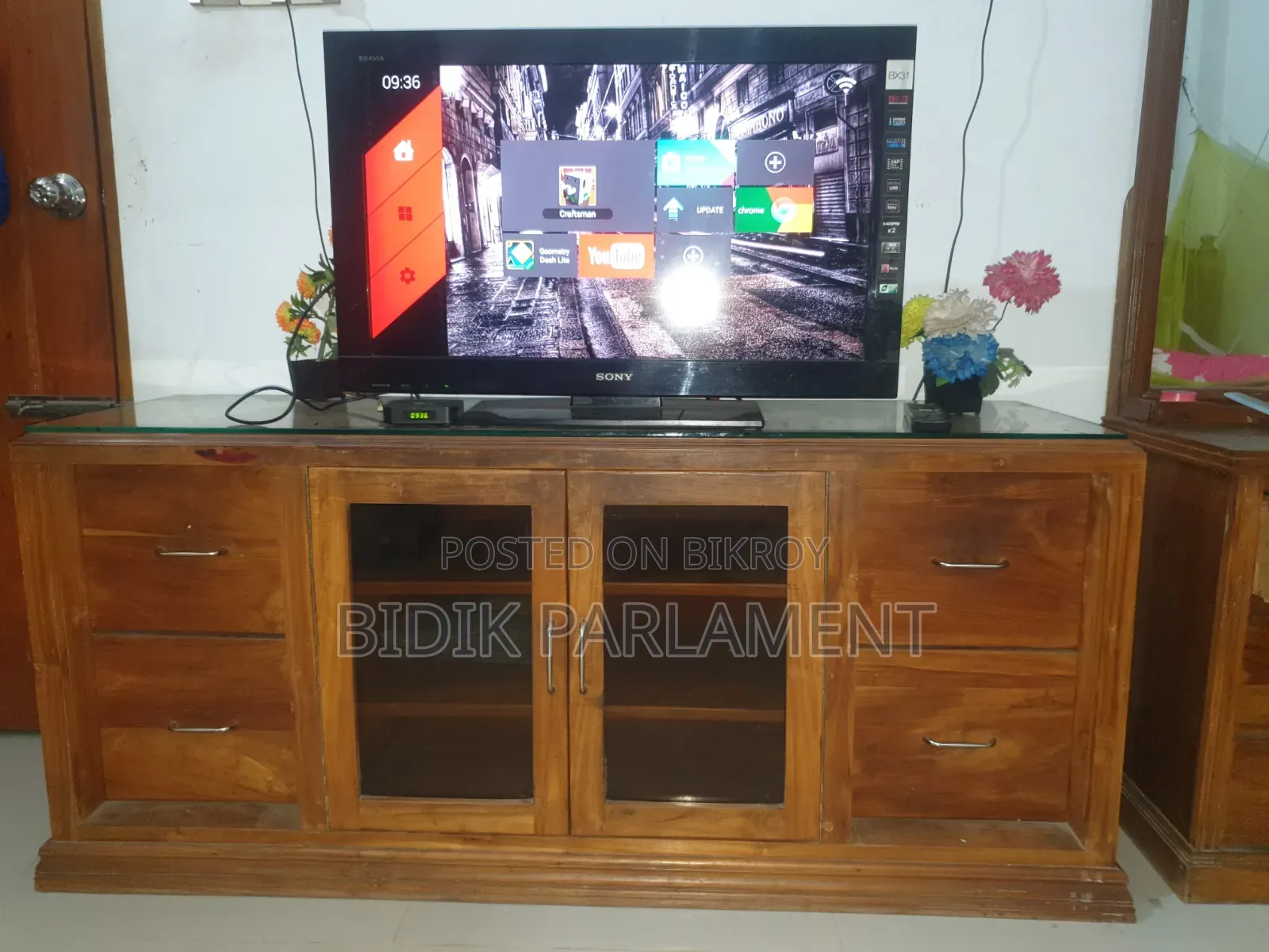 TV Trolley, Chittagong Teak