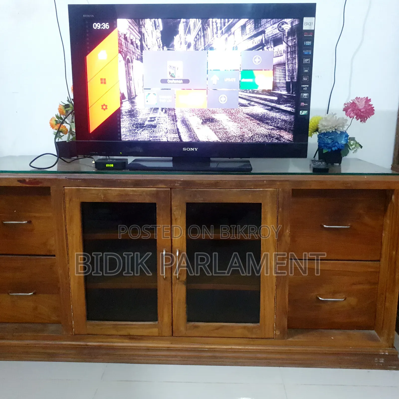 TV Trolley, Chittagong Teak