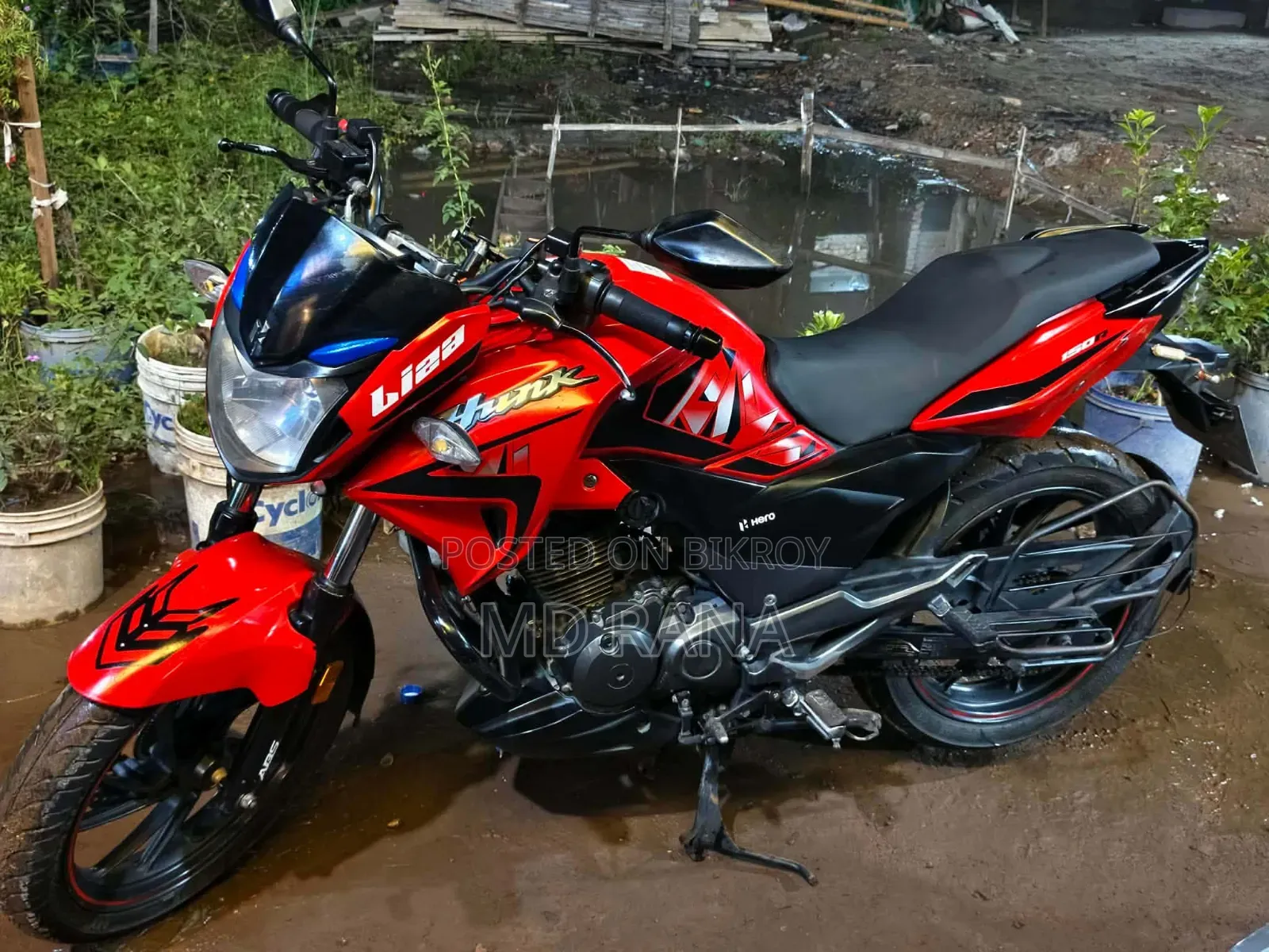 Hero Hunk 2022 Red