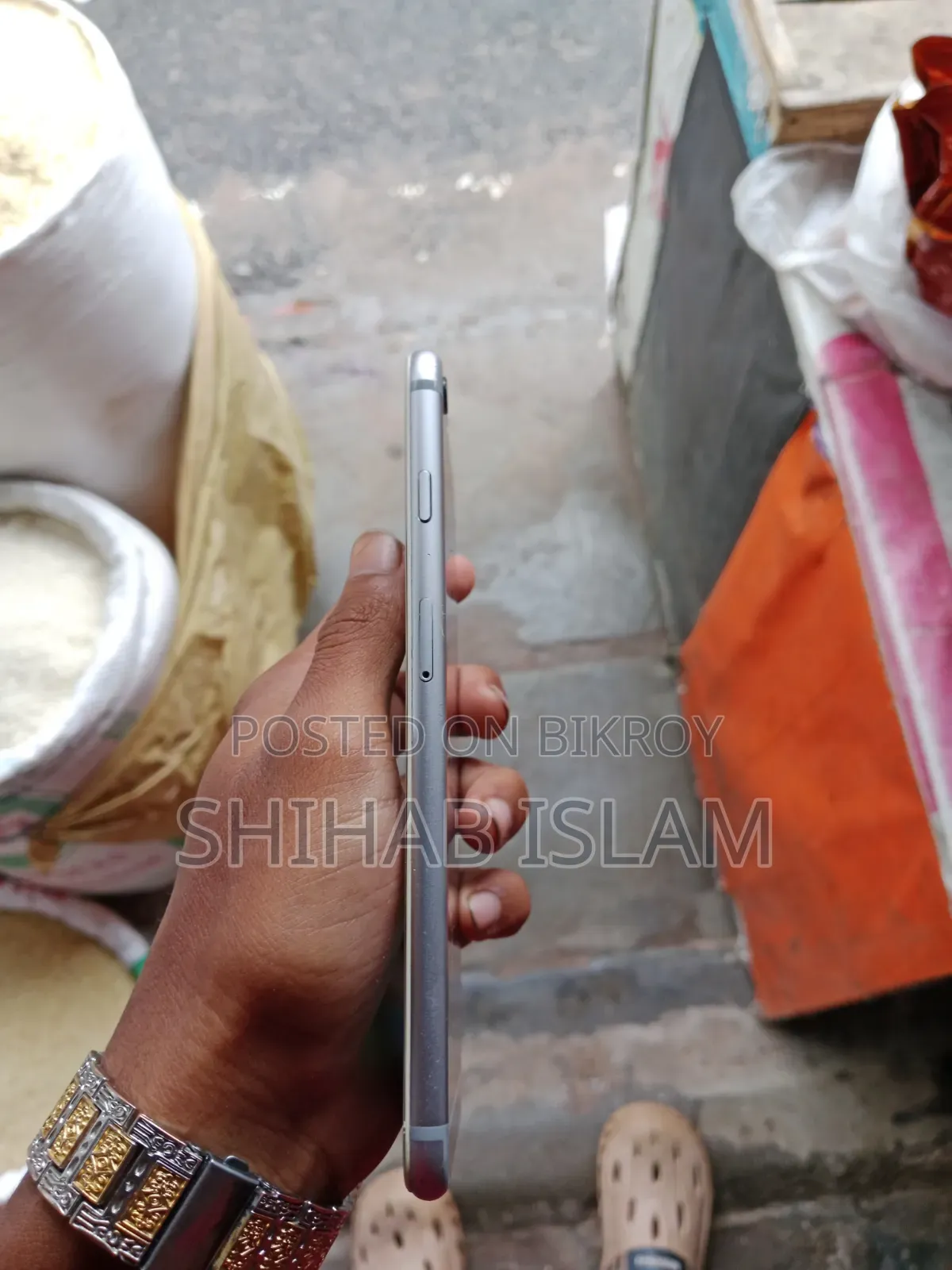 Apple iPhone 6s 16 GB White