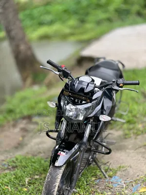 TVS Apache 160 4V 2021 Black