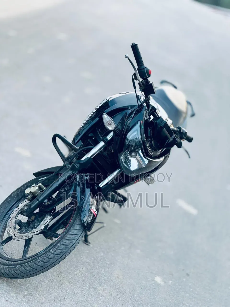 TVS Apache 160 4V 2021 Black