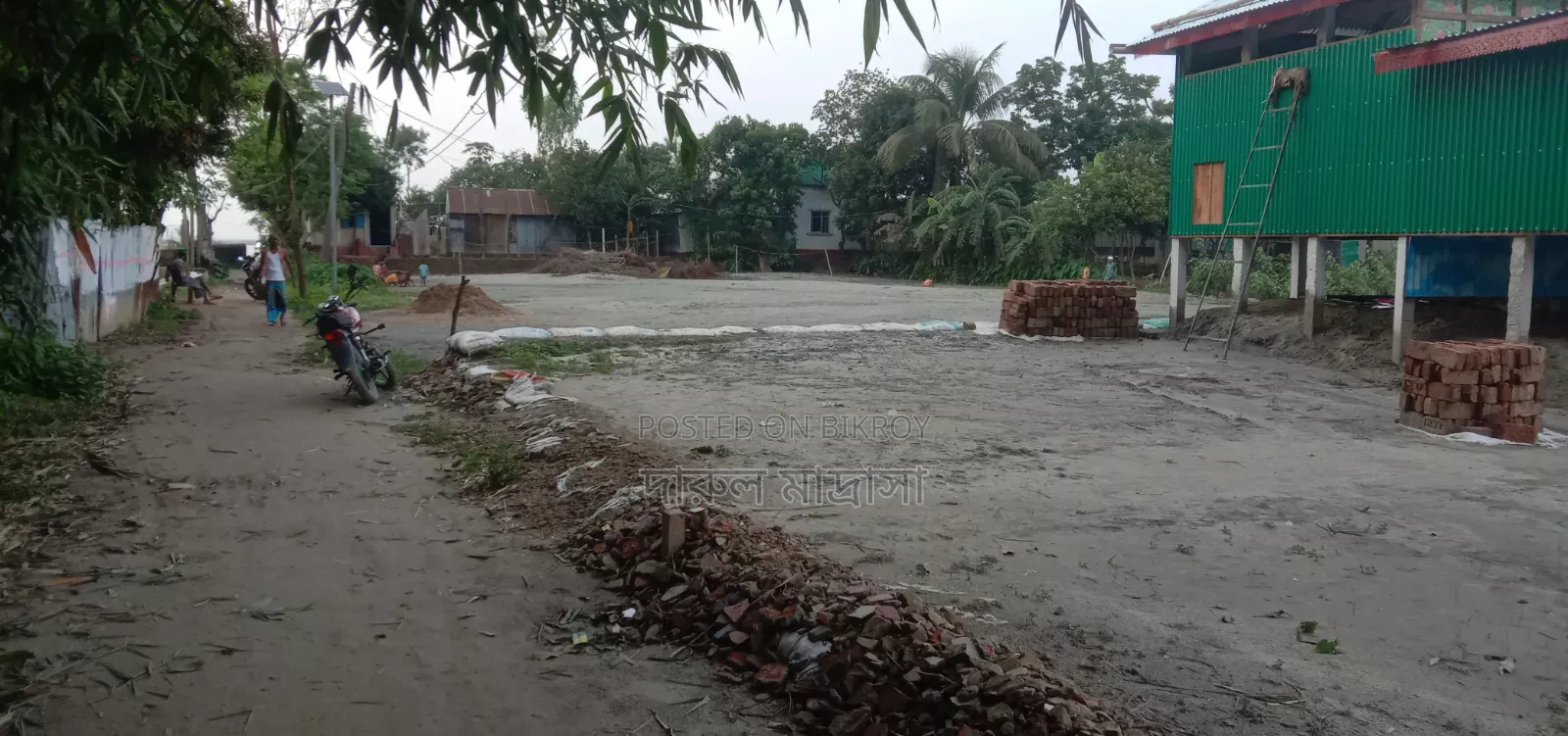 বাড়ি করার জমি