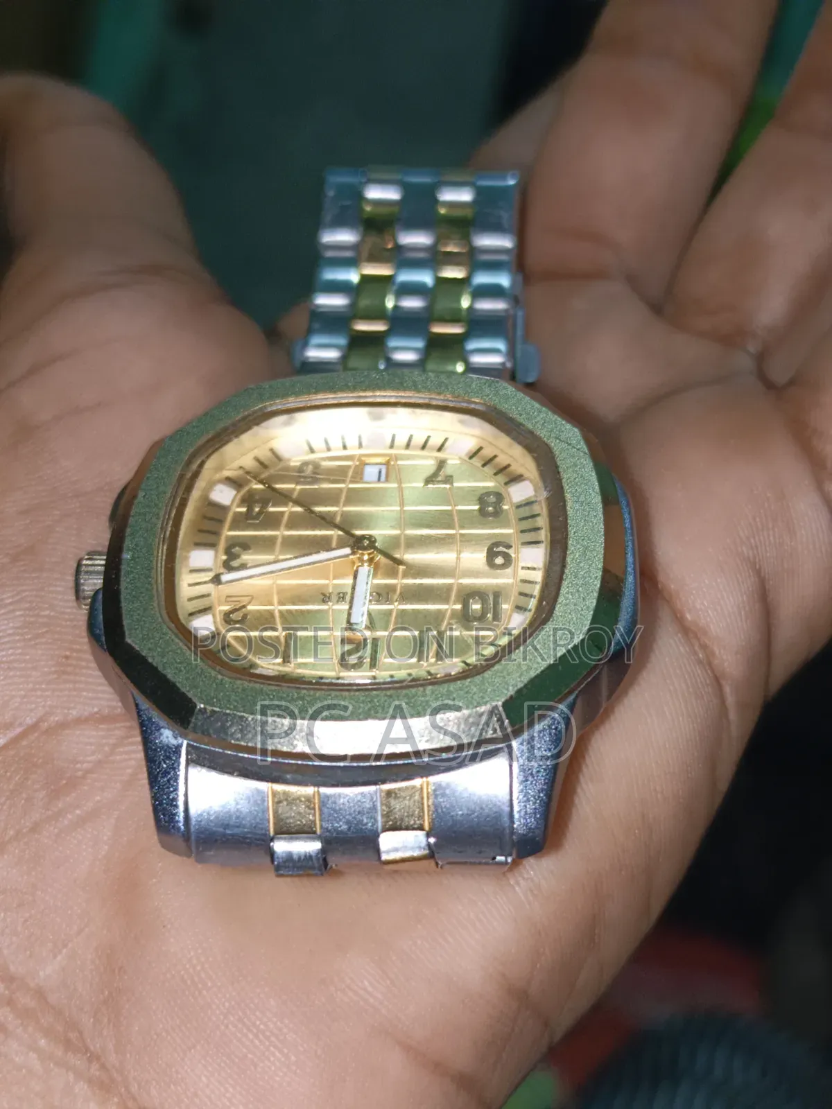 Viguer Stainless Steel Back Water Resistant Made In P.R.C No:V1033m
