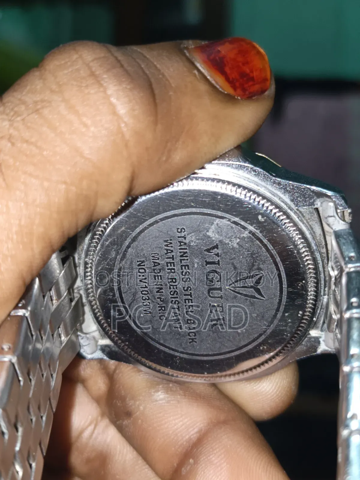 Viguer Stainless Steel Back Water Resistant Made In P.R.C No:V1033m