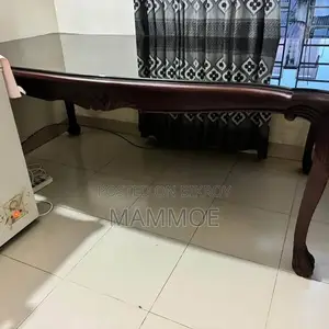 Dining Table Set (6 Chair and Table) for Sell